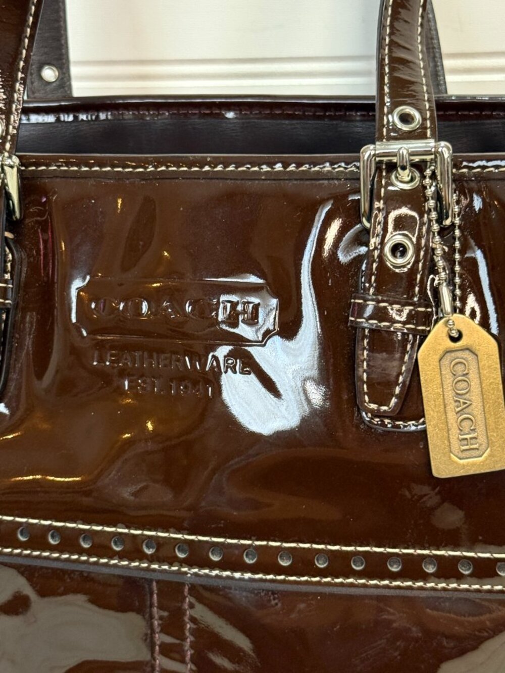 Coach Mahogany Patent Leather Gallery Tote Shoulder Bag Zip Top Large - Picture 3 of 8